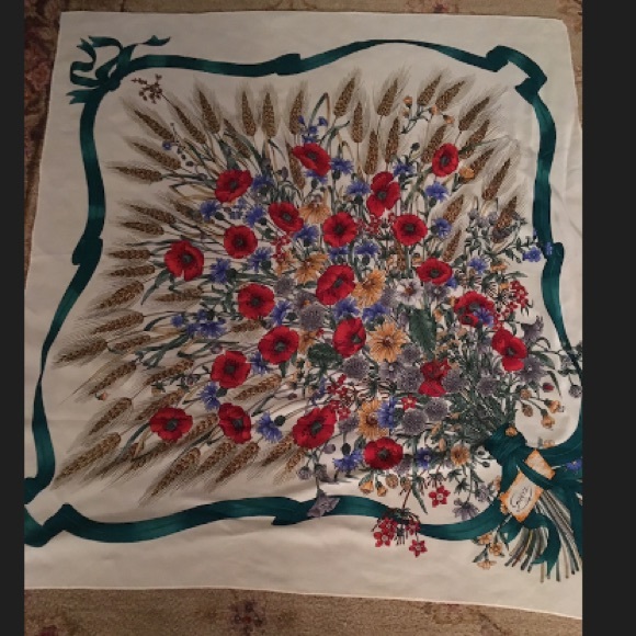 Authentic Gucci Silk Scarf - Picture 3 of 7